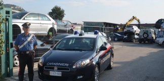 foto Carabinieri officina