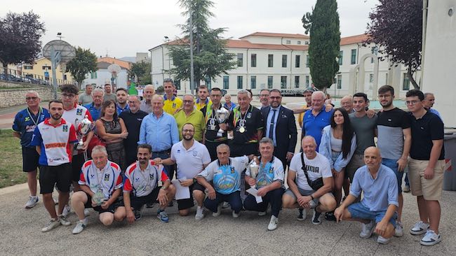 foto di gruppo finale trofeo paolo pistilli